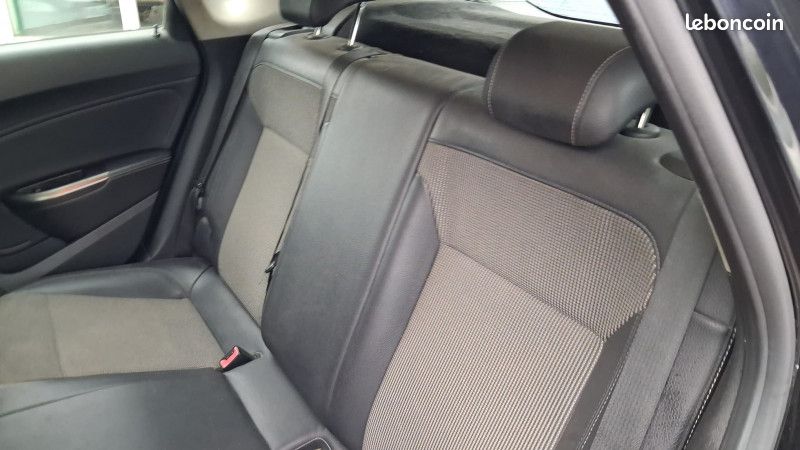 Opel ASTRA 1.3 CDTI95 FAP COSMO (image 10)