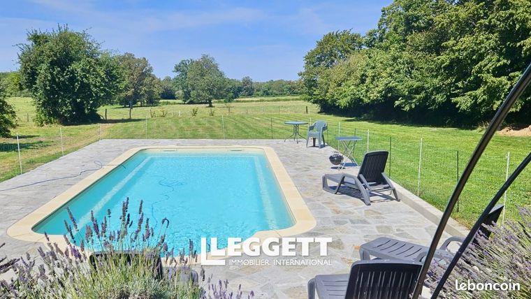 Maison 11 pièces 190 m²