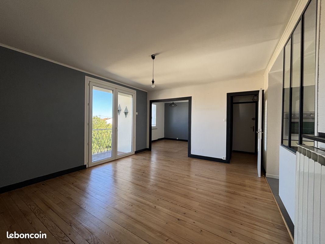 Appartement 3 pièces 72 m² · à Rochefort · 72 m² · 850 €/mois