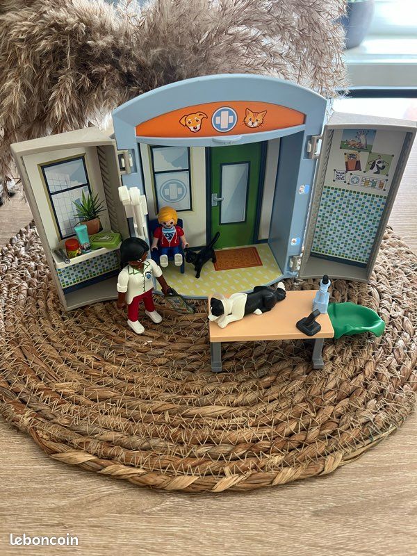 Coffret vétérinaire playmobil (image 1)