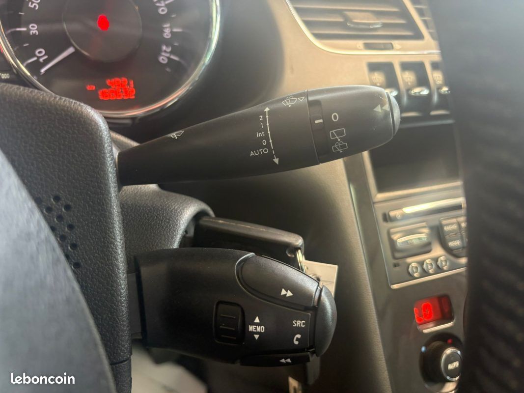 🔹 PEUGEOT 3008 1.6 BlueHDi 116 ch Allure - 🌤️ Toit panoramique ✨ Jantes alliage (image 13)