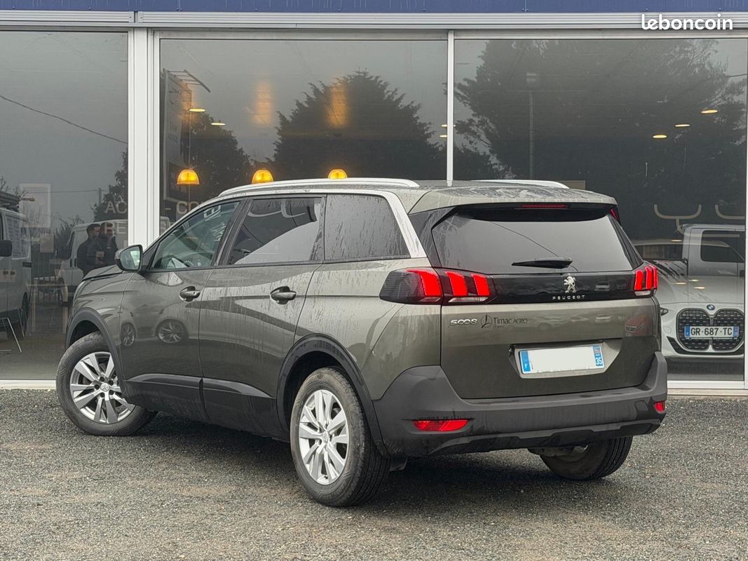 Peugeot 5008 Active Business HDI 130cv EAT8 (image 4)