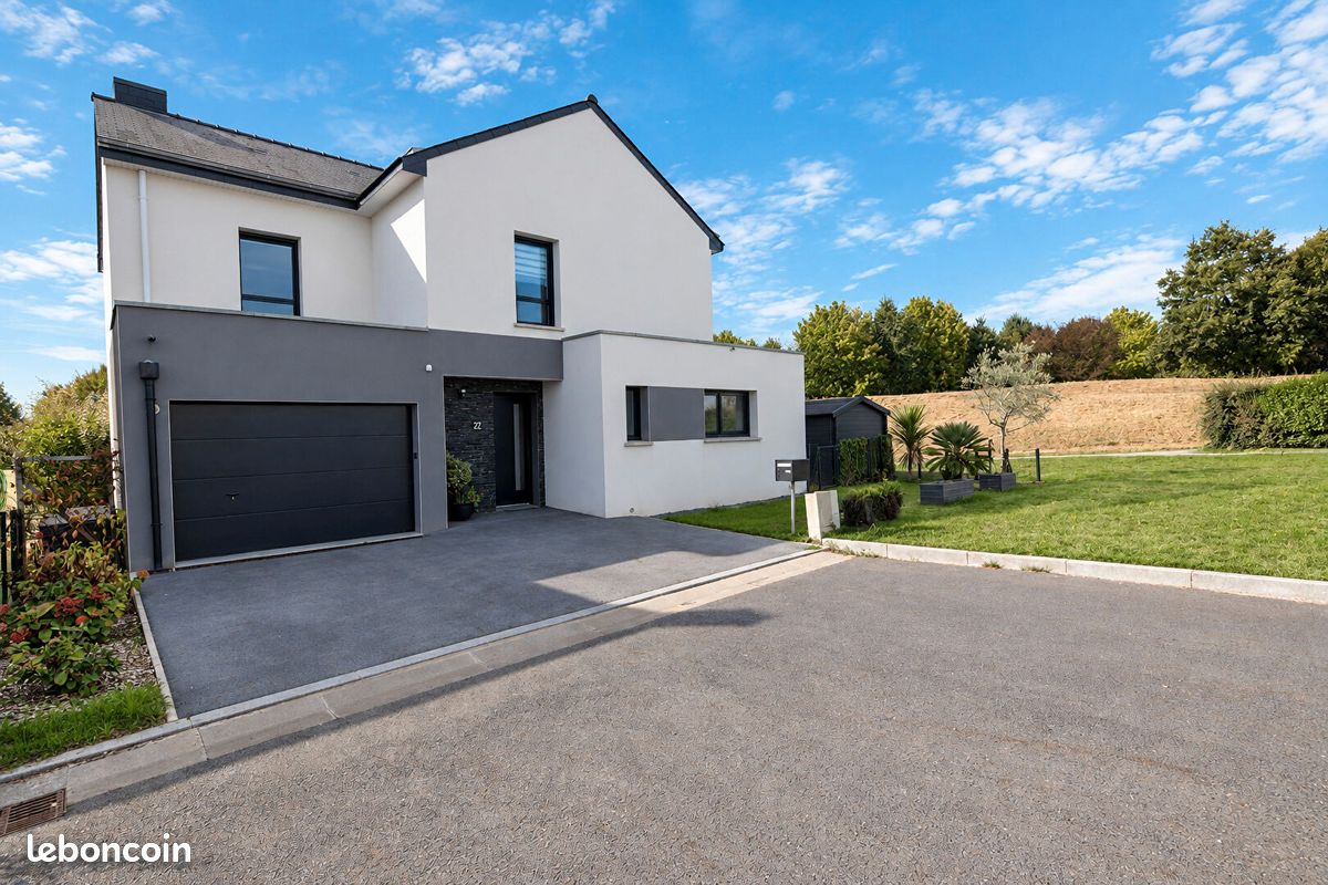 Maison 6 pièces 147 m² · à Châteaugiron · 147 m² · 475 500 €