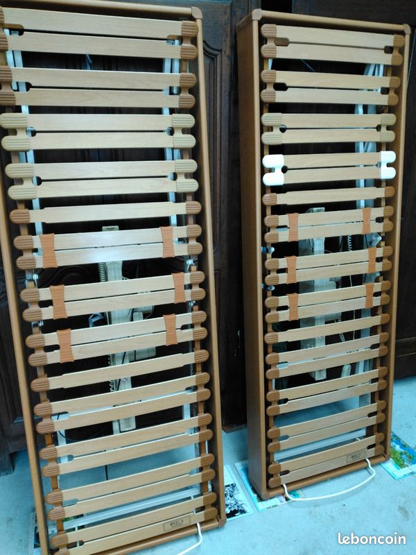 Lit merisier 140*190 avec sommier électrique et matelas (image 1)