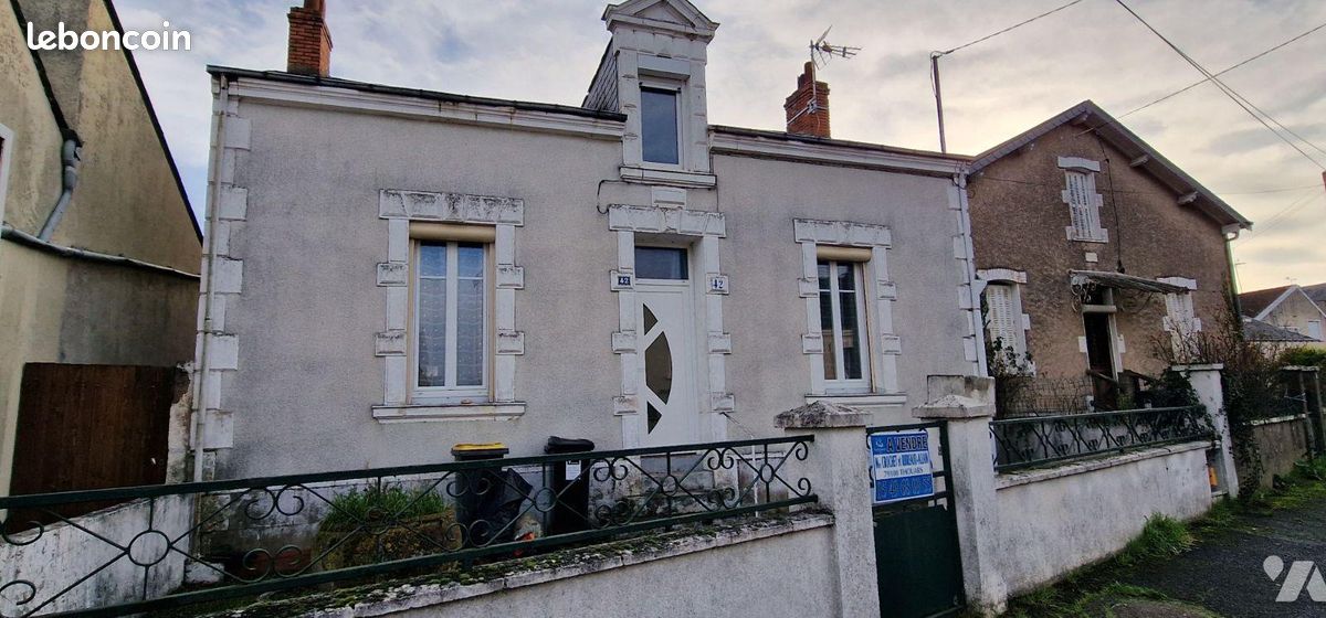 Maison 4 pièces 87 m² · à Thouars · 87 m² · 74 900 €