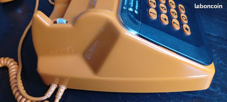 Téléphone Socotel S63 Orange Vintage – Modèle Culte des Années 70 - Collection