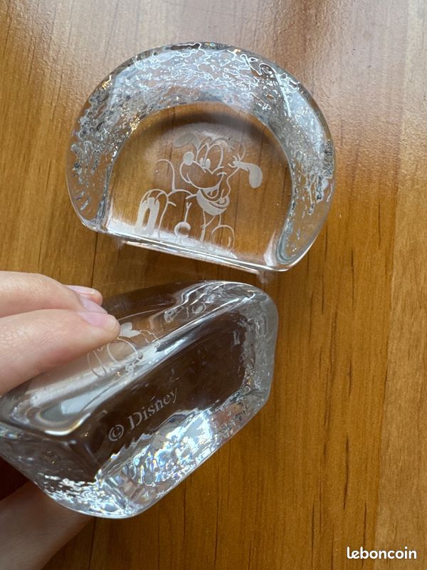 Duo blocs cristal Disney Mickey Pluto gravure authentique collection vintage (image 3)