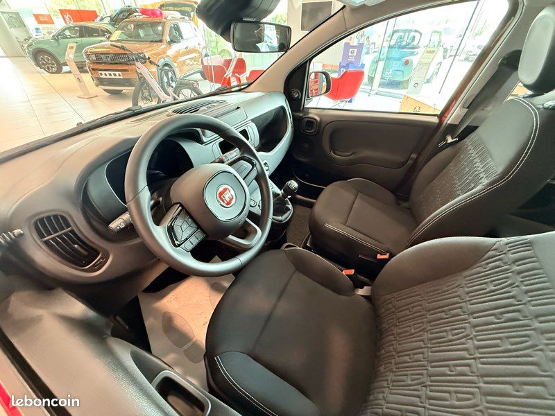 Fiat pandina 1,0 l hybride POP 5portes STOCK (image 4)