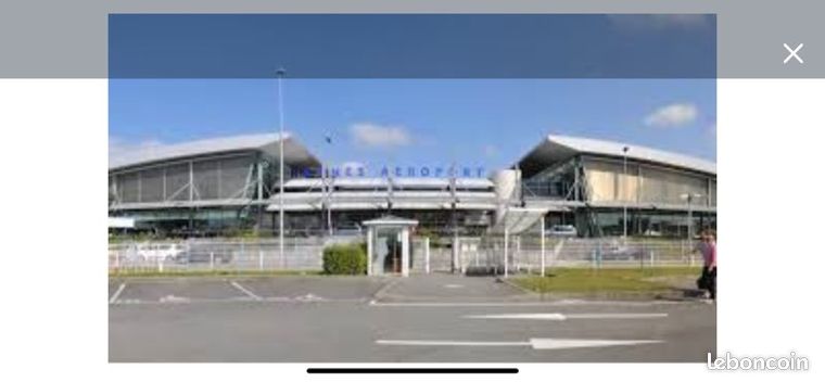 Place de parking proche de l’aéroport de Rennes