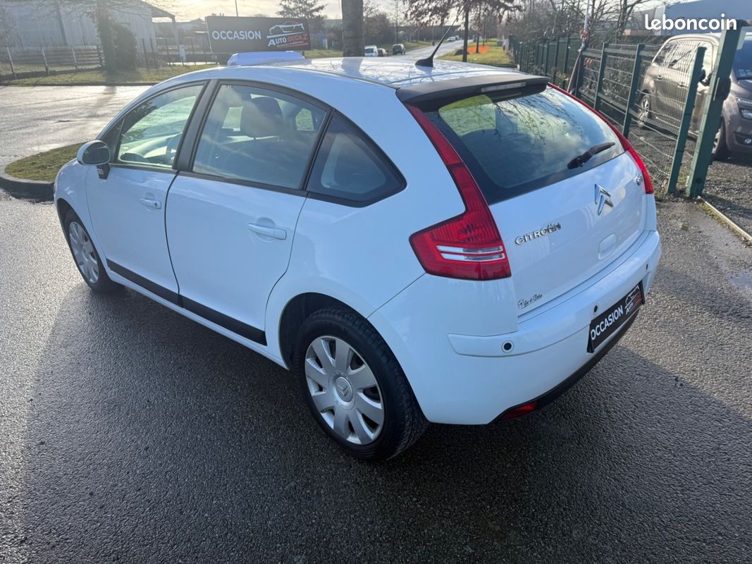 Citroën C4 1.6 HDI 92 CV Pack Ambiance (image 8)