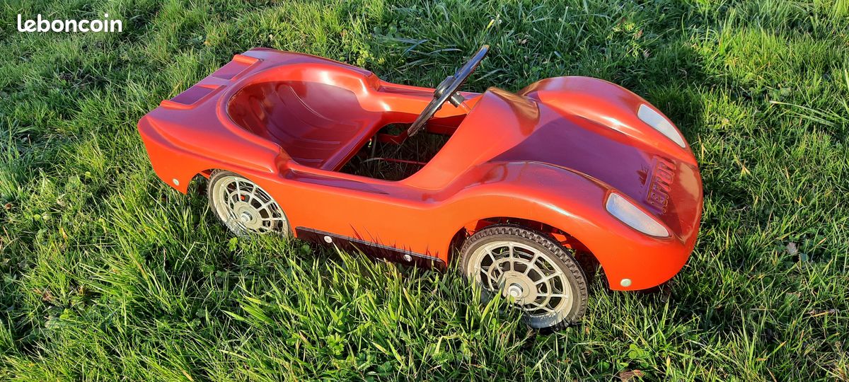 Voiture à Pédales Citroën SM Rouge - MG Morellet Guerineau - Plastique - 120 Cm - Occasion