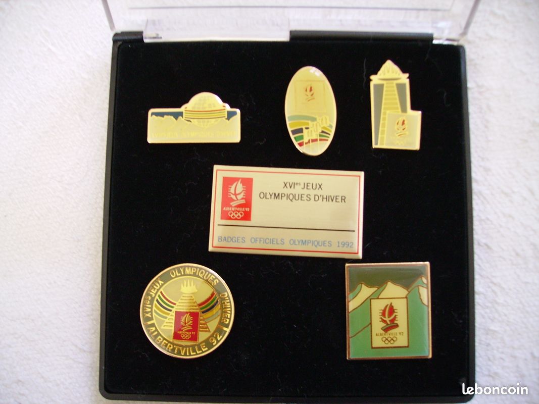 Mémoire Olympique Albertville Pin's Collection Yoplait – Jeux Olympiques D'Albertville 1992, Thème Patinage Artistique – Pièce Occasion épingle Jeux Olympiques Patinage