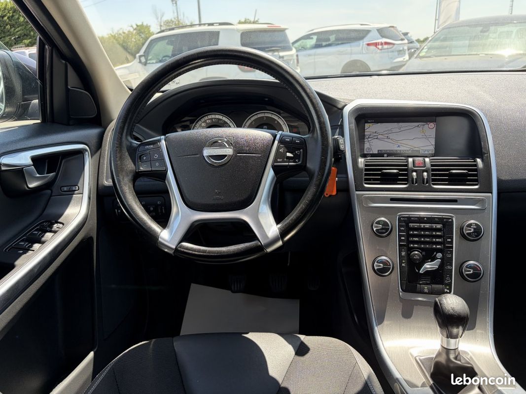 Volvo XC60 2.4 D4 163 AWD Momentum (image 4)