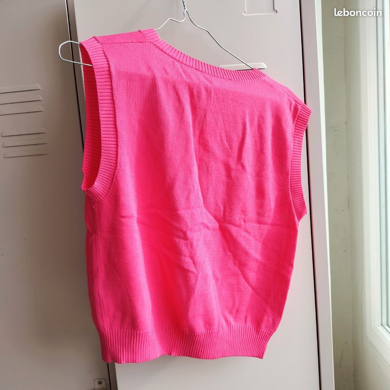 Top rose en maille rose fushia Zara taille S crop Vêtements