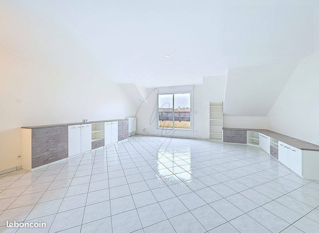 Appartement 3 pièces 119 m² · à Maurepas · 119 m² · 299 000 €