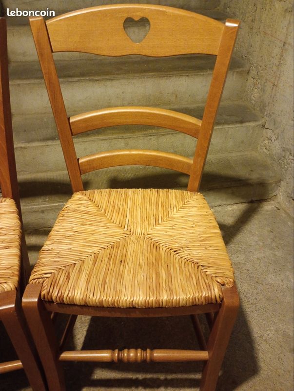 Lot de 4 chaises en bois et paille avec motif cœur (image 2)