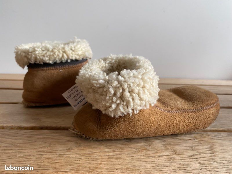 Chaussons enfant en peau lainée mouton (image 1)