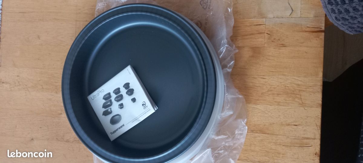 Moule à tarte ultra pro tupperware (image 1)