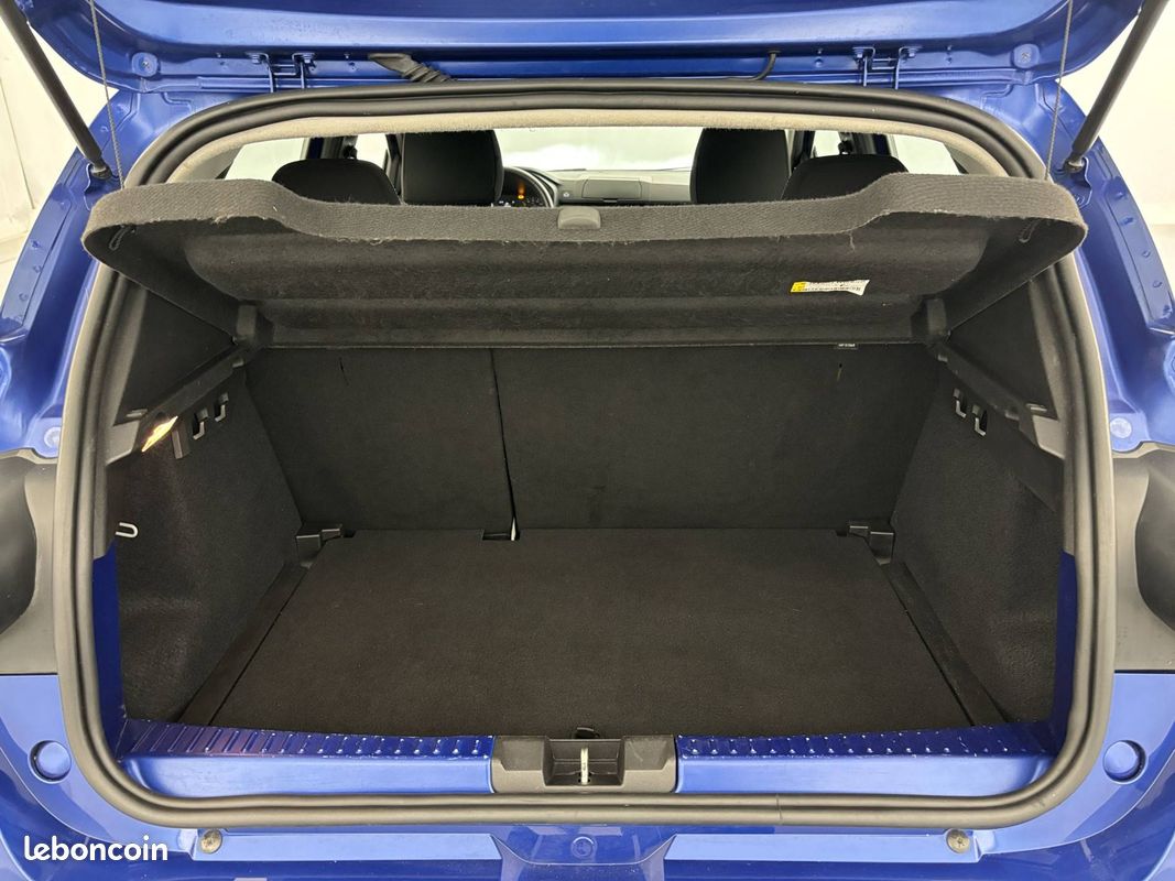 DACIA Sandero TCe 90 - 22 Stepway Confort (image 18)