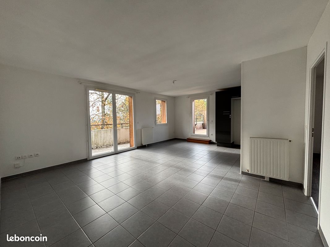 Appartement 4 pièces 82 m² · à Le Haillan · 82 m² · 1 342 €