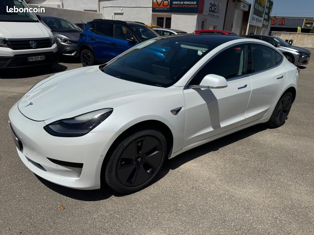 Tesla Model 3 Standard Range Plus RWD (image 3)