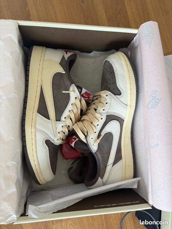 Air Jordan 1 Low OG SP (image 4)