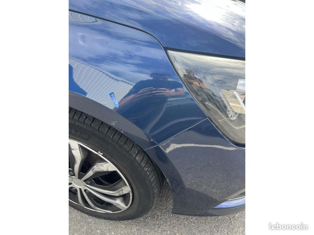 RENAULT MEGANE IV 1.5 dCi - 90 Business (Distri 2025) (image 29)