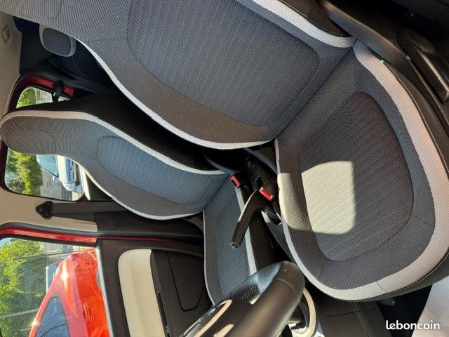 Renault TWINGO III 0.9 TCE 90CH ENERGY INTENS (image 9)