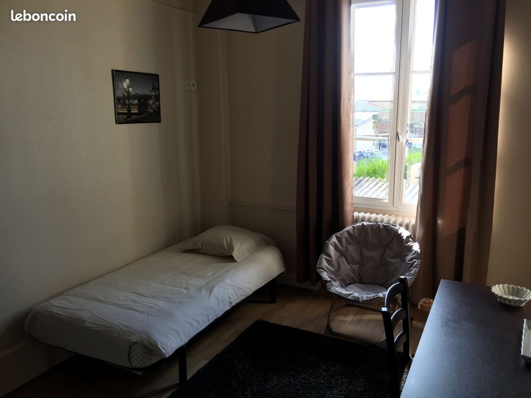 Appartement 1 pièce 13 m² · à Argentan · 13 m² · 350 €/mois