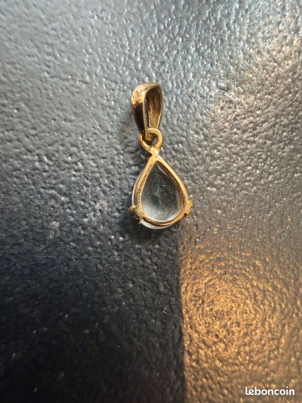 Joli pendentif or 18 carats et cristal de roche (image 2)