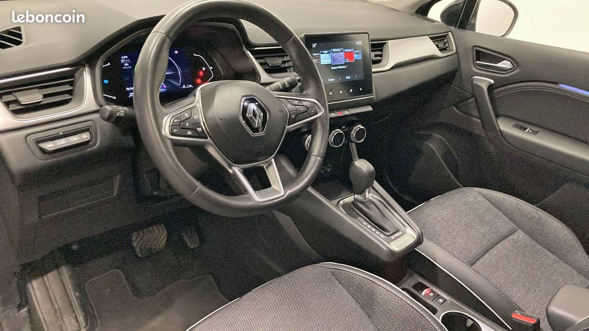Renault captur e tech full hybrid 145 techno (image 11)