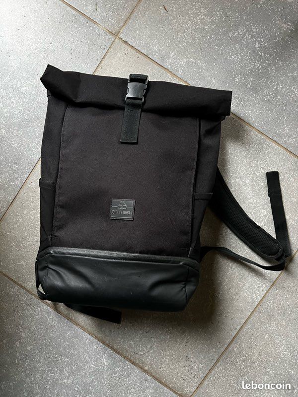 Housse Imperméable Johnny Urban BO – Pour Sac à Dos 15-30L, Pliable, Clip Incluse, Protection Pluie
