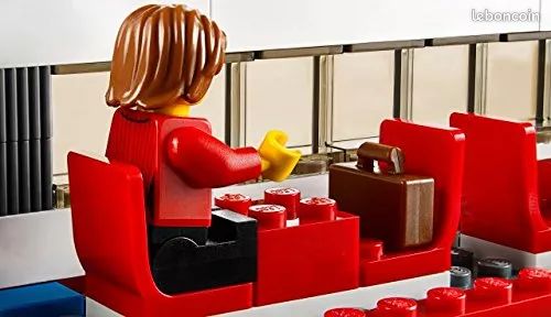 NEUF >>> LEGO City 60051 - Le Train de passagers ICE télécommandé (image 10)