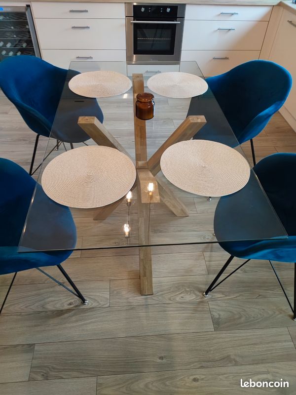 Table verre et 4 fauteuils (image 1)