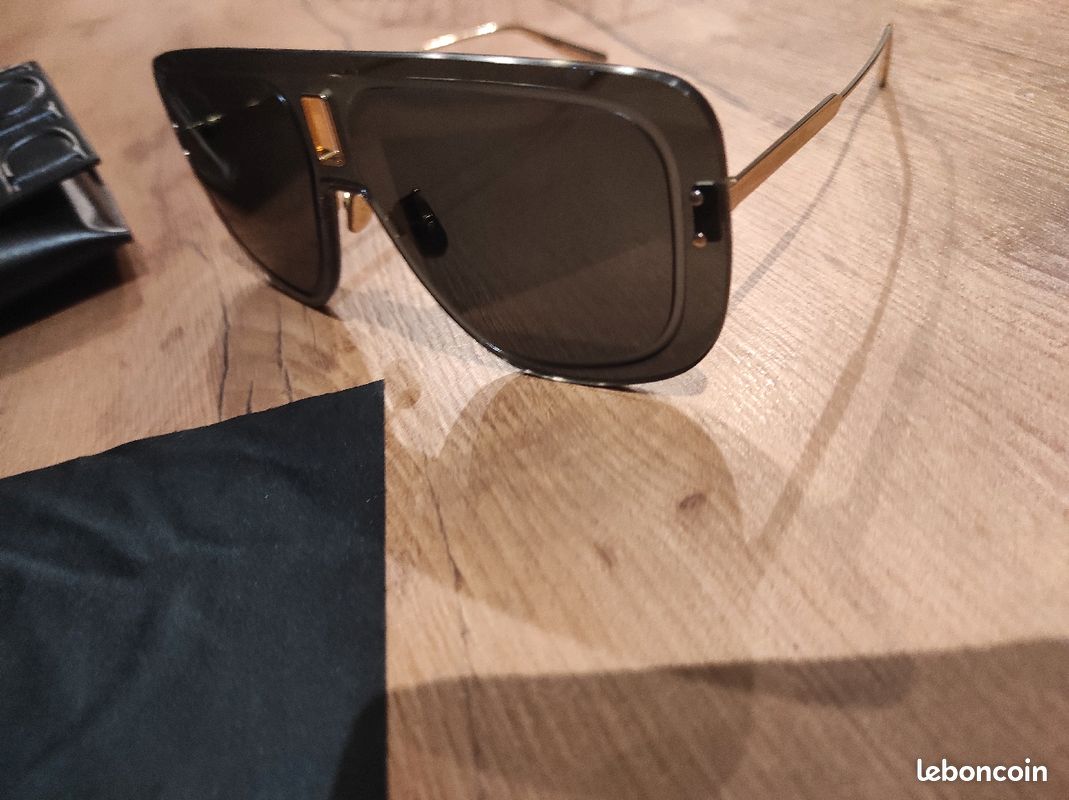 Lunettes soleil Christian Dior (image 2)