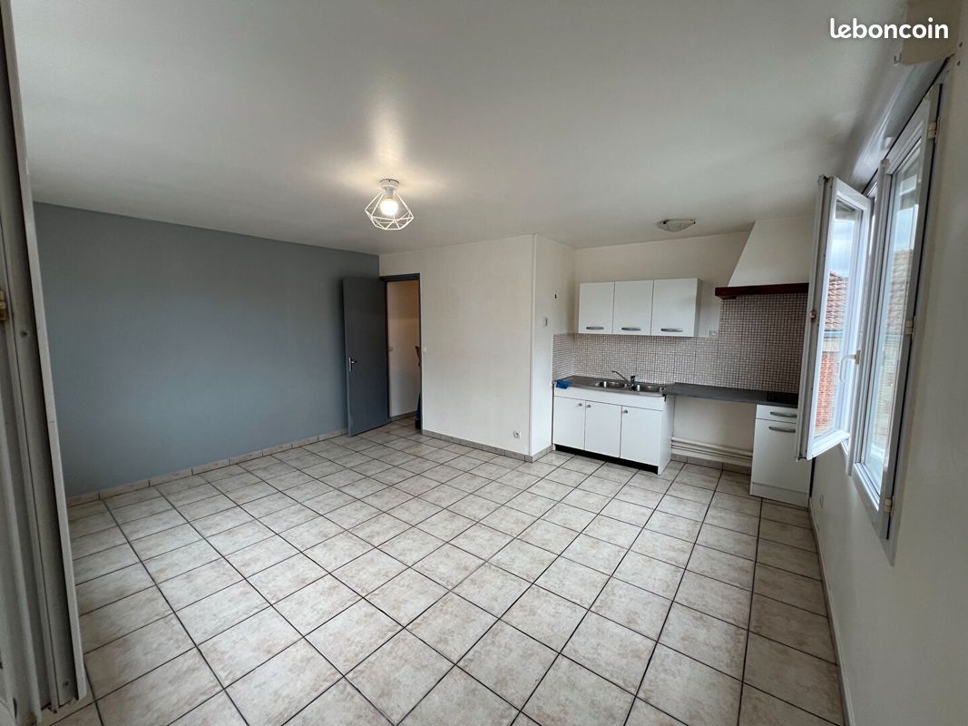 Appartement 2 pièces 44 m² · à Moreuil · 44 m² · 450 €/mois