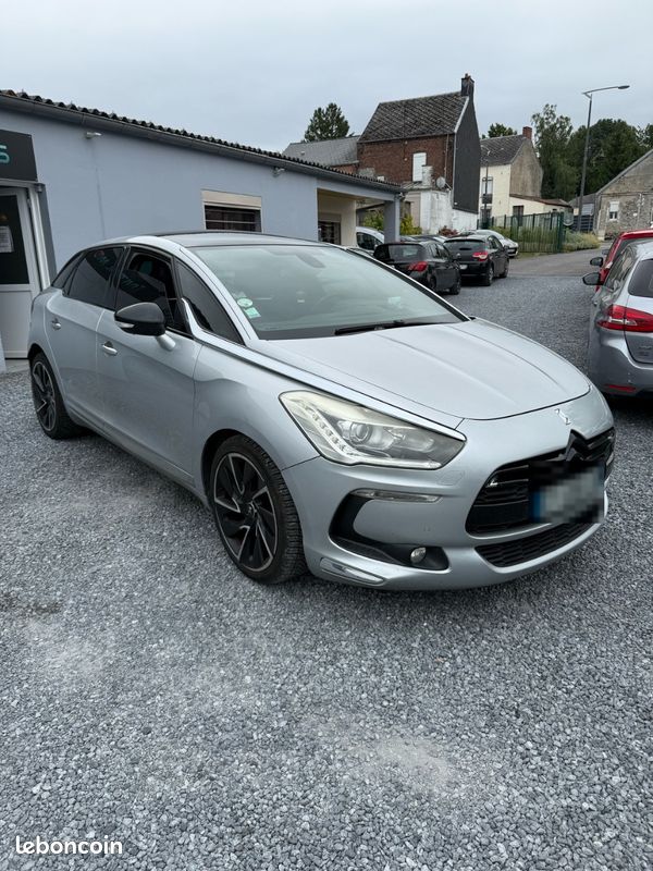 Citroën DS5 SportChic 2.0HDI 160CH BVA *GPS*220000KMS*5490EUROS (image 3)