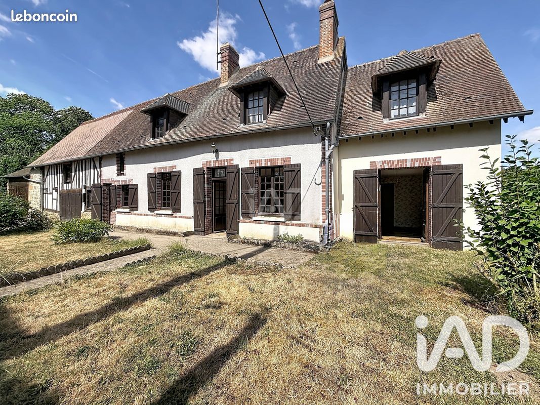 Maison 6 pièces 126 m² · à Saint-Ouen-sur-Iton · 126 m² · 130 000 €