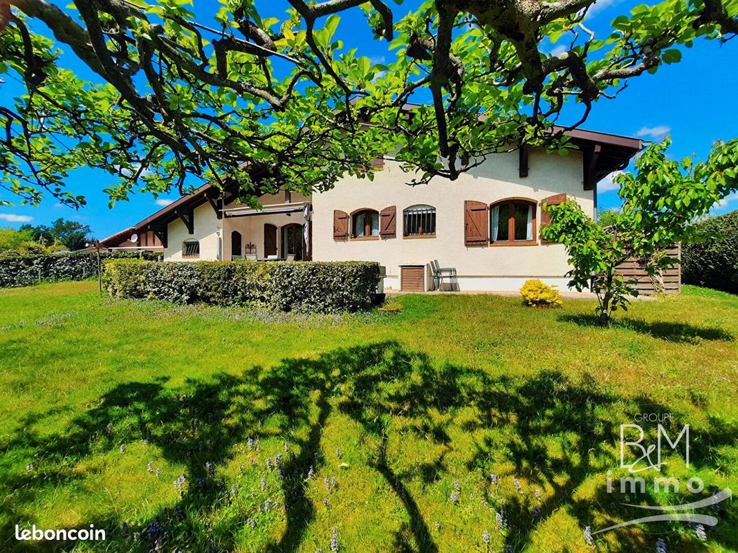 Maison 5 pièces 121 m² · à Saint-Vincent-de-Tyrosse · 121 m² · 455 000 €