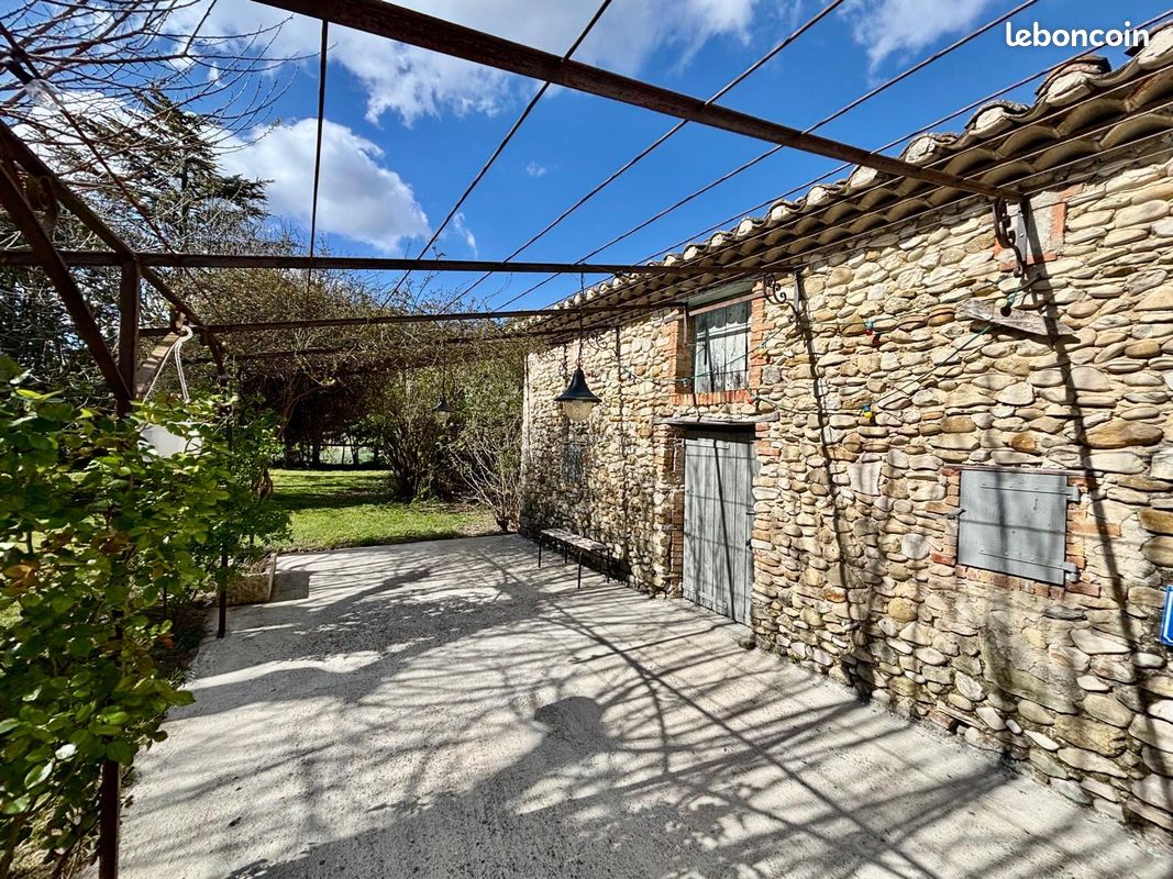 Mas 8 pièces 240 m² (image 22)