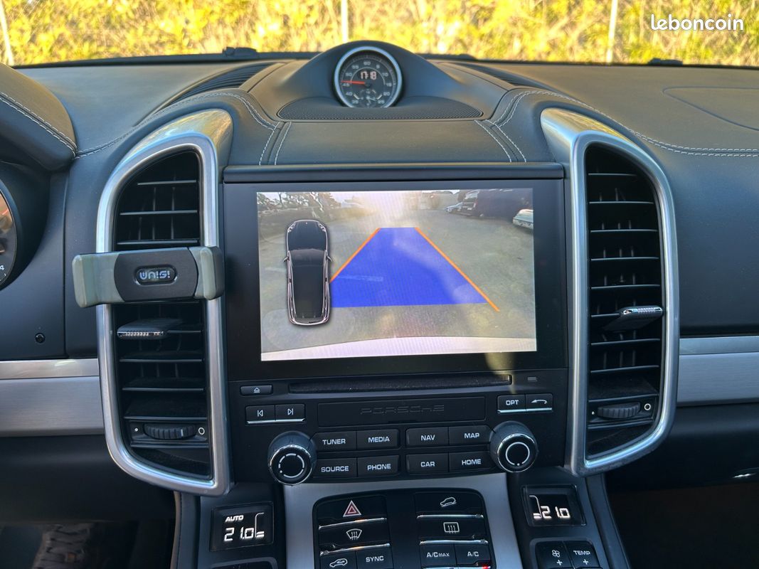 PORSCHE CAYENNE 3.6 V6 440 ch GTS Tiptronic A Francais Suivi Porsche PDLS Pack Chrono Toit Ouvrant Carplay Garantie (image 13)