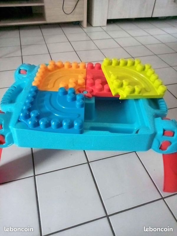 Table légo (image 2)