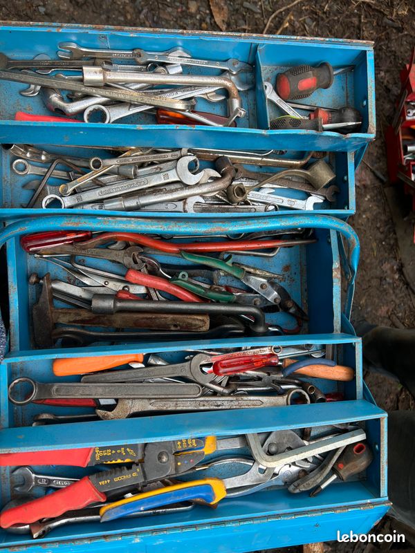 Vends une serie outils avec caisse (image 2)