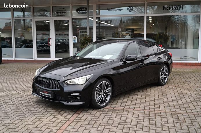 Infiniti Q50 2016