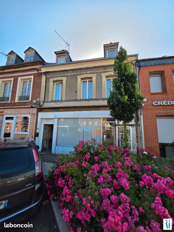 Immeuble 307 m² · à Val-de-Scie · 307 m² · 299 900 €