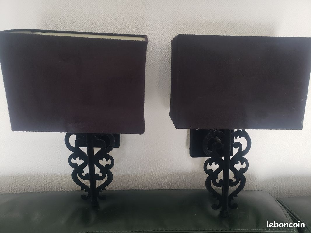 Applique murale en velours noir (image 1)