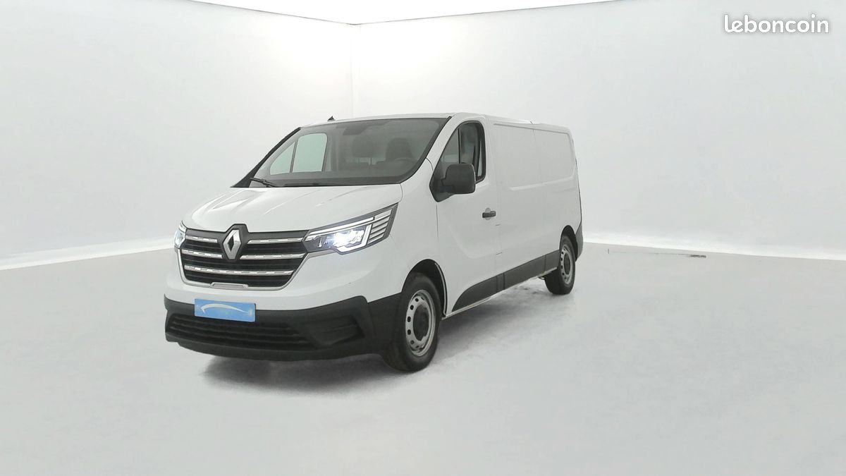 Renault trafic fgn l2h1 3000 kg blue dci 130 grand confort (image 1)