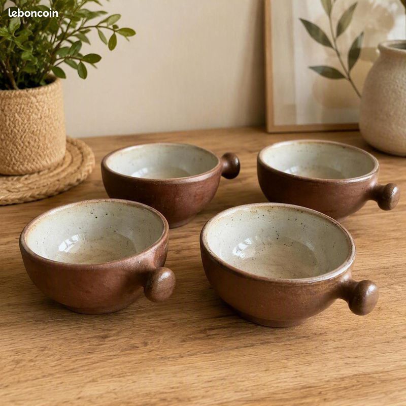 Lot de 4 bols à oreilles en grès émaillé brun et beige (image 1)