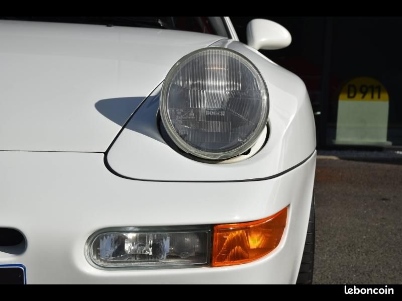 Porsche 968 Coupe 4cyl Club Sport BV6 (image 11)