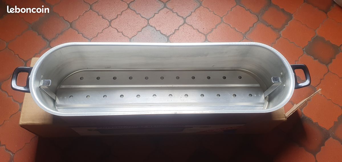 Grande Poissonnière Professionnelle Tournus En Aluminium, Avec Couvercle (occasion Vintage)